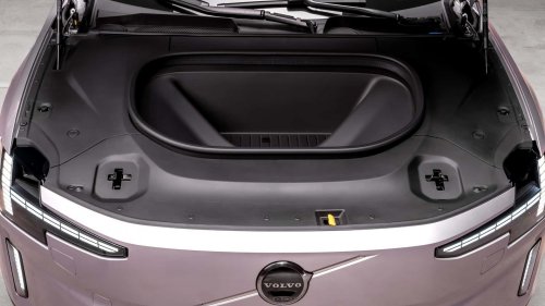 Volvo ES90, l'intérieur et le coffre du vaisseau amiral suédois