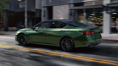 The Nissan Altima Refuses to Die