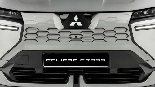 The New Mitsubishi Eclipse Cross Tries to Hide Its Renault Roots