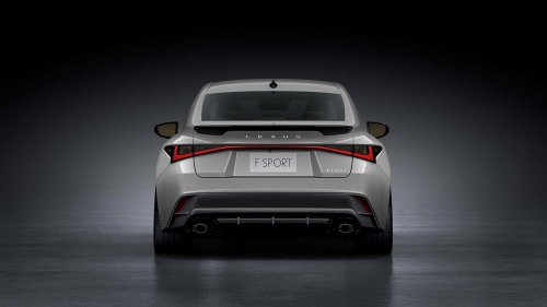 Nashville Woman Goes to Valvoline for Oil Change and Coolant Flush. Then Her Car Starts Beeping