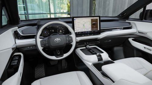 Toyota Highlander 2026: regresa el SUV de siete plazas