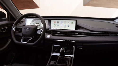 DR 5.0 vs. Dacia Duster: comparativa entre SUV baratos