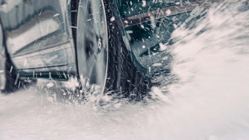 Increíble: este Bentley ha alcanzado los 193 km/h sobre hielo