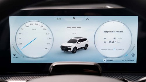 Desde 32.990 €, PHEV con 279 CV y 90 km eléctricos. Así es la oferta del Ebro s700