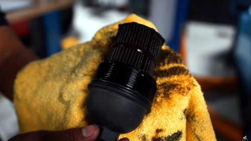 'Is That What They're Sticking in Your Car?:' NYC Man Buys Walmart Oil. Then He Notices the Super Tech, NAPA, and Ford Oil Filters