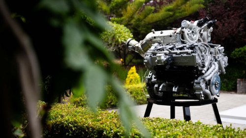 Lamborghini Berharap pada Bahan Bakar Sintetis demi Mobil ICE