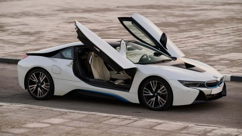 La BMW i8 de Maradona est aux enchères