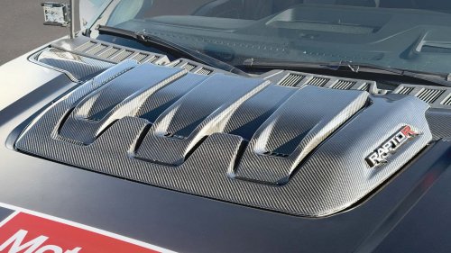 Ford Reveals F-150 Raptor R With 900+ HP But You Can’t Buy It (Yet)