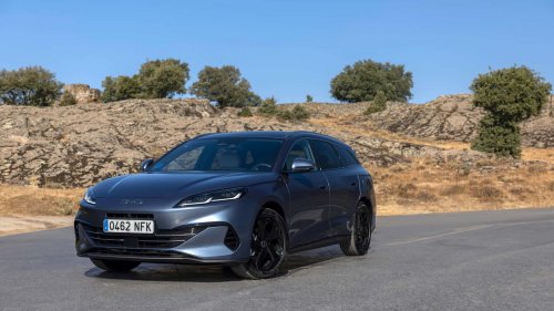 Al volante del BYD SEAL 6 DM-i, una berlina PHEV muy interesante