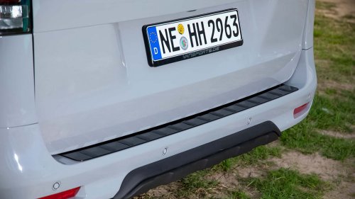 Vansports convierte la Mercedes Vito en una camper aventurera 4x4