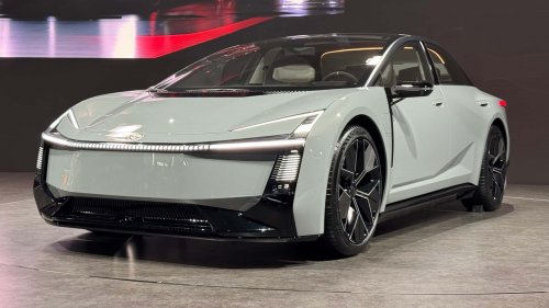 Toyota Wants to Stretch a Car's Life Cycle to Nine Years