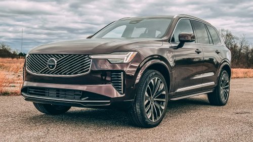 ‘Keep That In Mind:’ Is the Volvo XC40 the ‘Ultimate Girl Car’? This Owner Has Thoughts