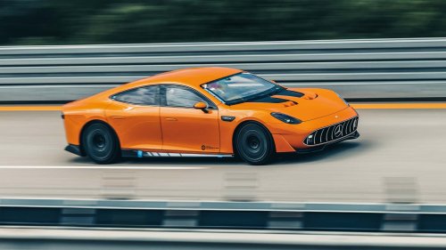 Mercedes réfléchit à une rivale électrique de la Porsche 911