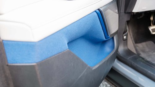 Cadillac Optiq 2026: Peningkatan Performa dan Colokan Tesla