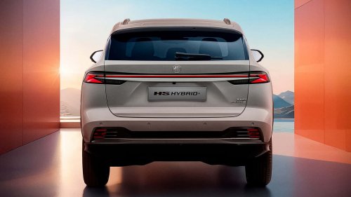 Nuevo MG HS 2025/2026: ¡Hybrid+/Eco/2 marchas! ¿Precio? Entre 3.500-4.000 € más