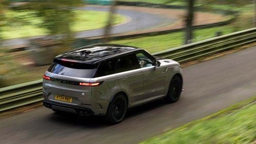 Man Leaves Range Rover Unattended 1 Week While On Vacation. Then He Sees What It Looks Like