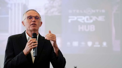 Carlos Tavares met en garde contre une possible scission de Stellantis