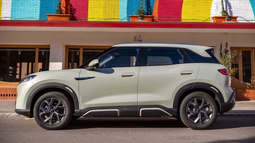 Le BYD Atto 2 reçoit une batterie plus grande pour une autonomie allant jusqu'à 430 km