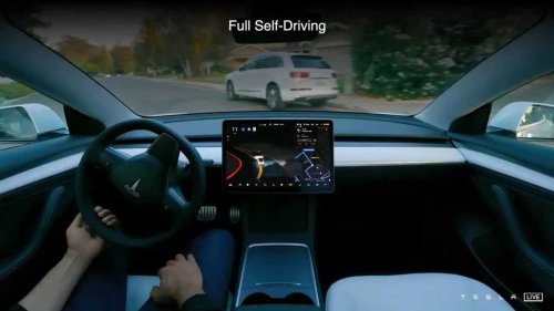 Col Full Self-Driving 14, Tesla fait les essais de conduite autonome (véritable)