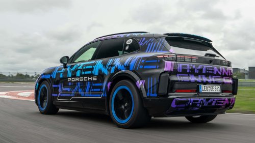 The Porsche Cayenne Electric's Interior Is an Ode to Screens