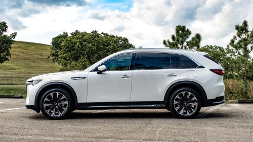 'Girl You Need a Toyota:' Woman Buys Mazda CX-90. Then She Regrets It Instantly Because of 'Bad Luck'