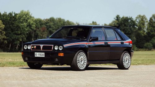 La Lancia Delta HF Integrale d'un célèbre chanteur italien est à vendre