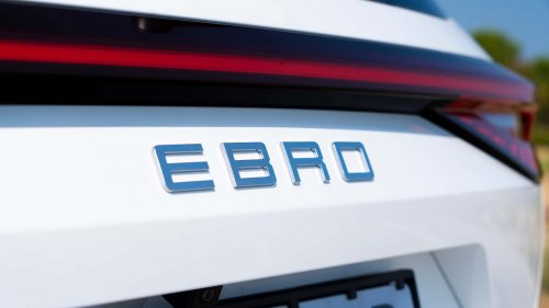 EBRO s800 con motor de gasolina: lo que nos gusta (y no) del SUV de 147 CV y 7 plazas