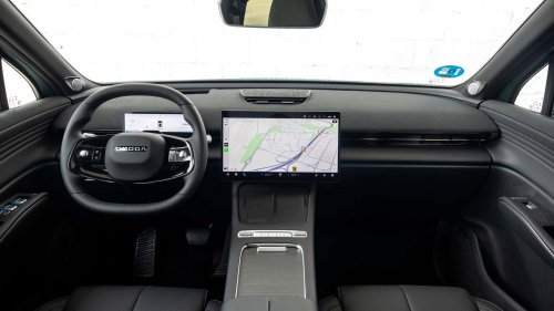 Omoda 7 SHS, el SUV PHEV compacto con un precio y equipamiento rompedor