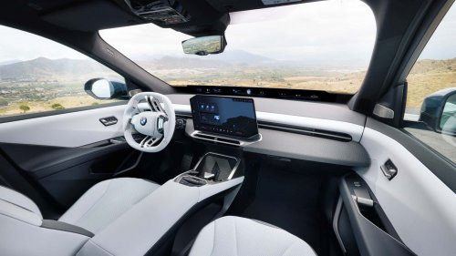 BMW iX3 vs. Audi Q6 e-tron: comparativa de SUV premium eléctricos