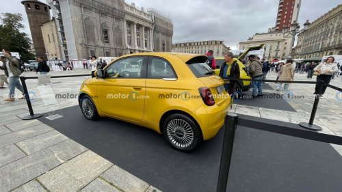 El nuevo Fiat 500 Hybrid se deja ver en el Salón de Turín 2025