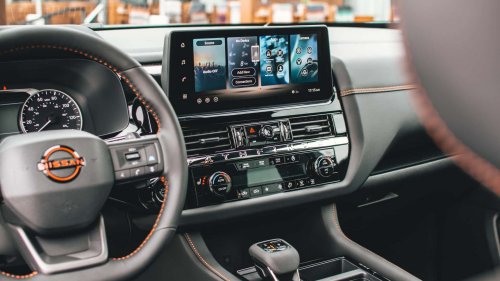 The 2026 Nissan Pathfinder Keeps Its Old-School Charm: Review