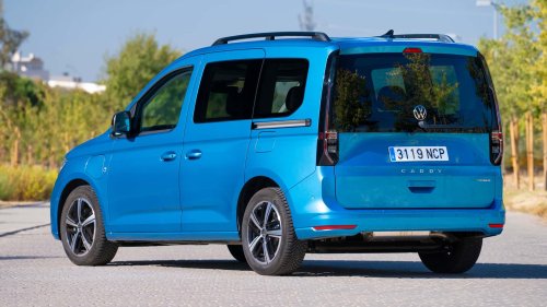Volkswagen Caddy eHybrid, al volante: ¿esta furgoneta PHEV renta frente a la diésel?