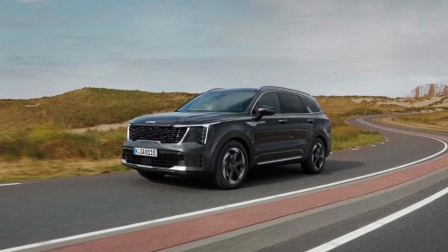 Kia Sportage/Sorento: Stärkere PHEV, Sportage mit Frontantrieb
