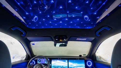 Der neue Mercedes GLB hat drei Bildschirme und sieben Sitze