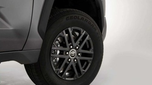 Missouri Man Shares Free Service His Toyota Dealership Offers. Is This a Play to Get More Women In the Shop?