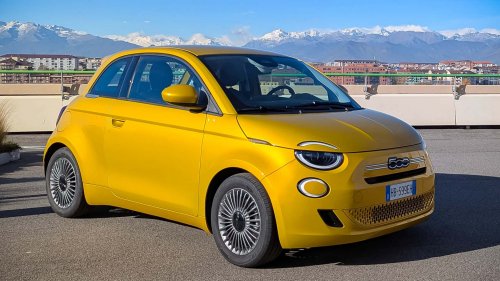 Fiat 500 Hybrid (2025) im Test: Teures Comeback