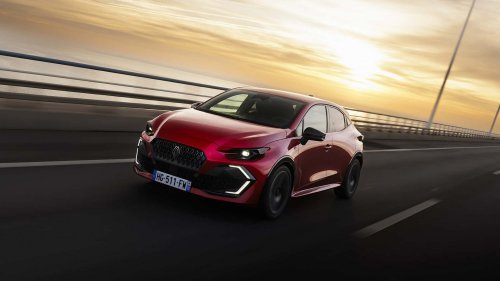 Renault Clio VI, ya hemos conducido el utilitario híbrido francés