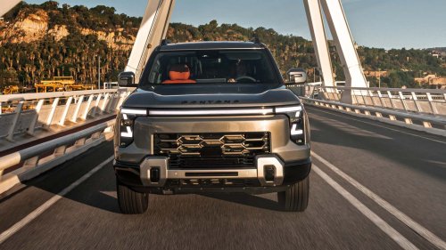 El pick-up de Santana, ya en fotos, también es diésel