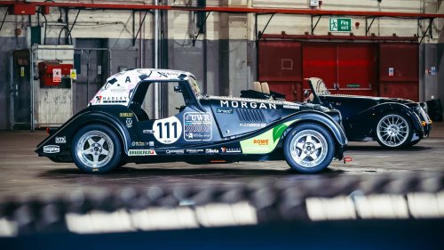 Morgan feiert 25 Jahre BMW-Partnerschaft mit grandioser Sonderschau