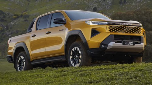 2026 Toyota Hilux Base Model Still Has a Manual Gearbox