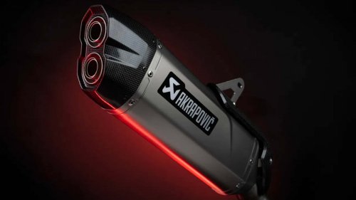 Akrapovič presenta nuevos escapes para los modelos Ducati V2