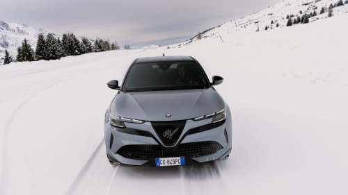 L'Alfa Romeo Junior se renouvelle, voici comment et combien elle coûte