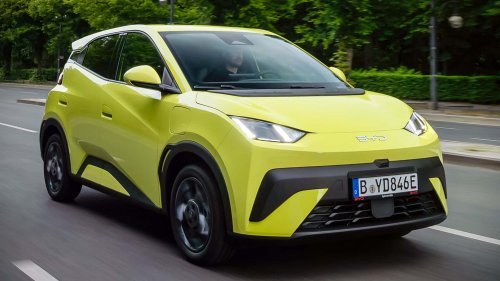 Orang Eropa Lebih Suka Membeli Mobil Cina daripada Mobil Amerika