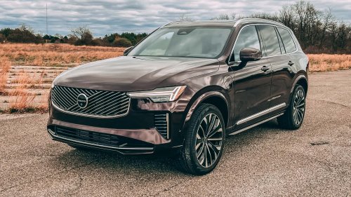 ‘Keep That In Mind:’ Is the Volvo XC40 the ‘Ultimate Girl Car’? This Owner Has Thoughts