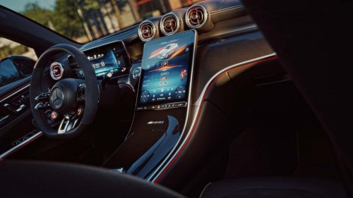 Mercedes-AMG bringt neuen GLC 53 4MATIC+ als SUV und Coupé