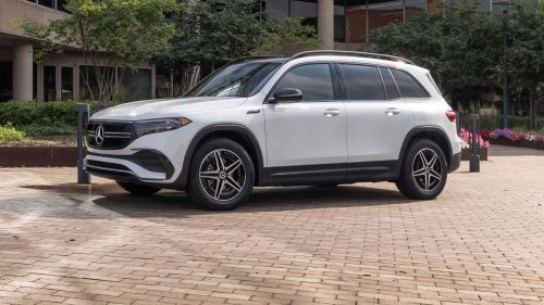 Remember the Mercedes-Benz EQB? It's Dead