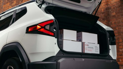 This Dacia Truck Has The Cutest Little Bed. But Who's It For?