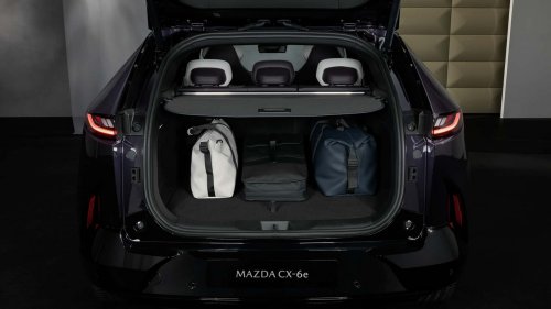 Mazda CX-6e, el SUV ultra tecnológico que desafía a Tesla