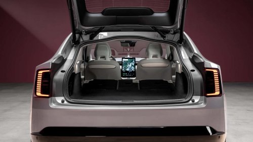 Volvo ES90, l'intérieur et le coffre du vaisseau amiral suédois