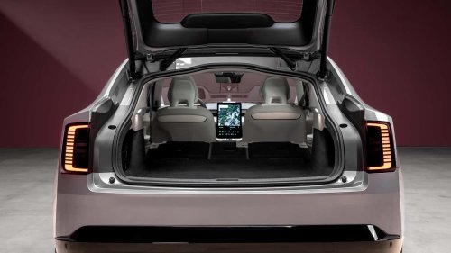 Volvo ES90, l'intérieur et le coffre du vaisseau amiral suédois